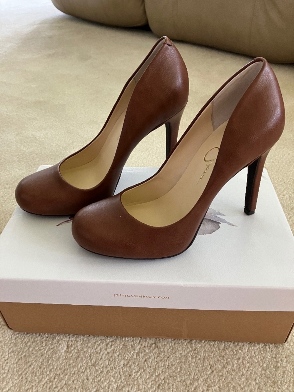 Jessica Simpson Calie pumps saddle brown